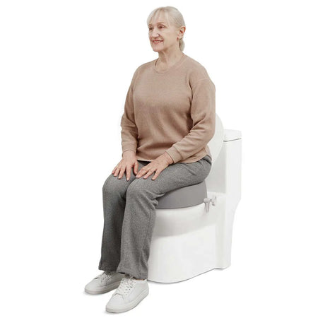 400LBS Capacity Raised Toilet Seat Riser with Lock with people
